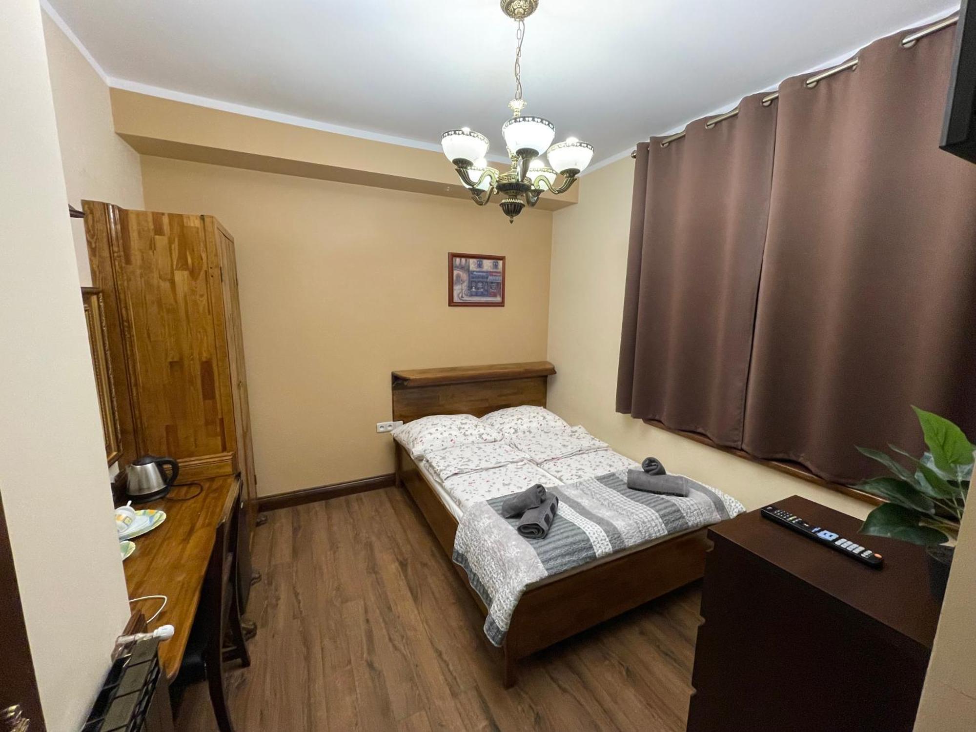 Dworek Oliwski Bed and Breakfast Gdansk Exterior foto